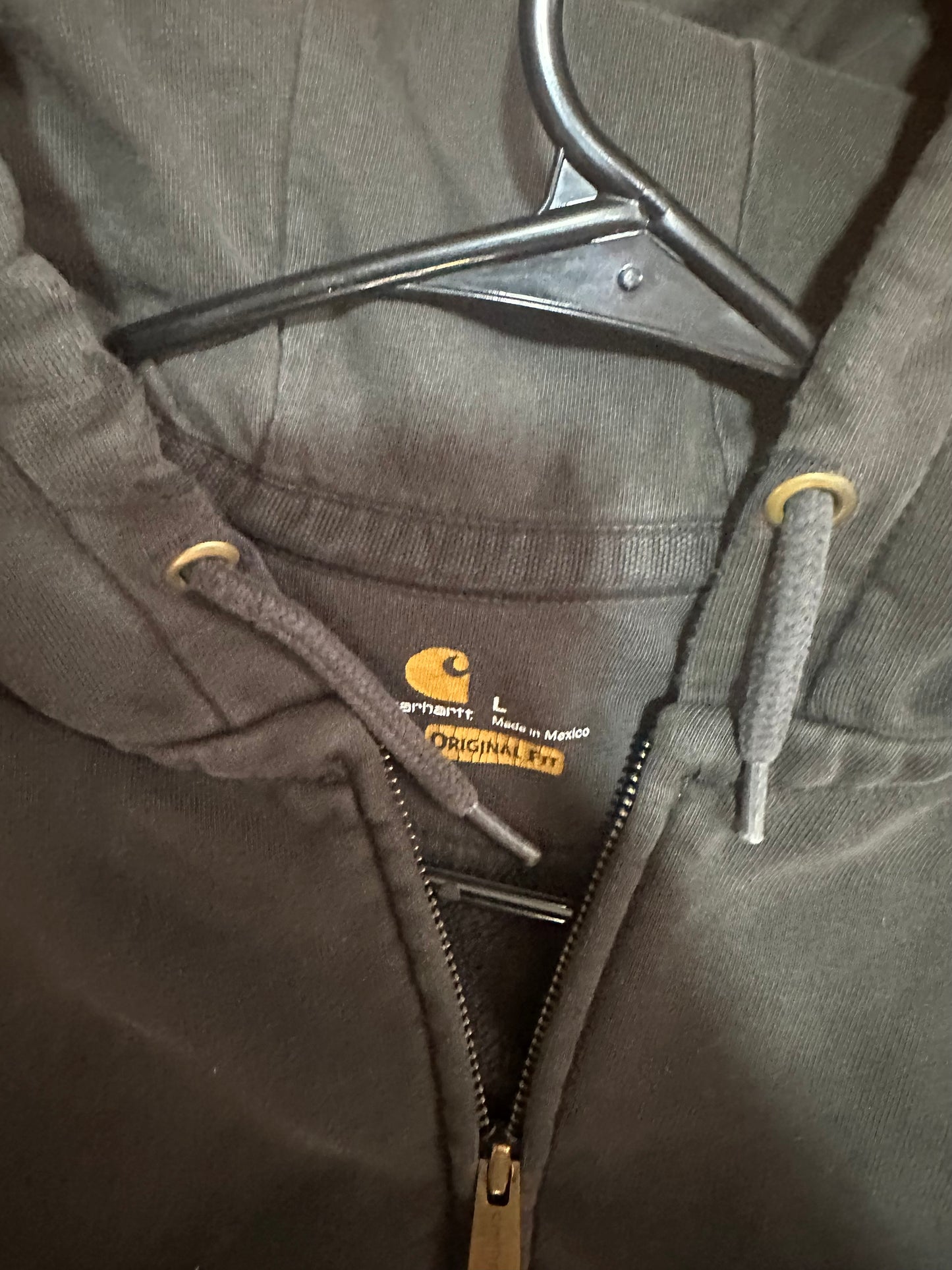 Carhartt hoodie size large distressed