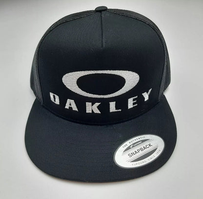Oakley Flat Bill Mesh Snapback Embroidered Baseball Cap Hat Black